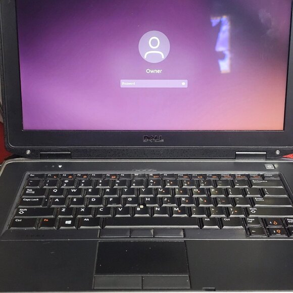 Dell Latitude E6430 Laptop, Intel Core i7, 14-inch Display - Picture 2 of 6